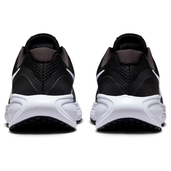 Nike Revolution 8 W